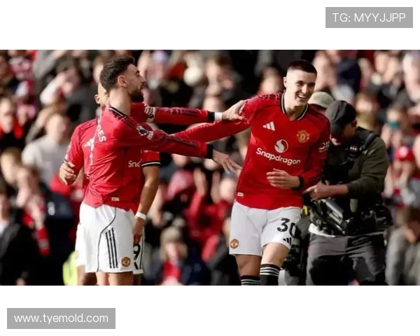 谢什科：跟随B费 曼联渴望夺冠